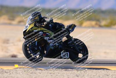 media/Dec-14-2023-Racers Edge (Thu) [[2b7ed58cb2]]/A Group/Session 4 (Turn 3)/